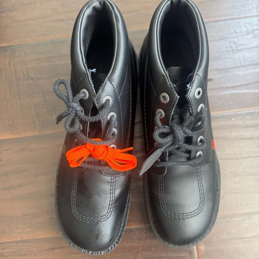 Kickers - Picture 9 of 16
